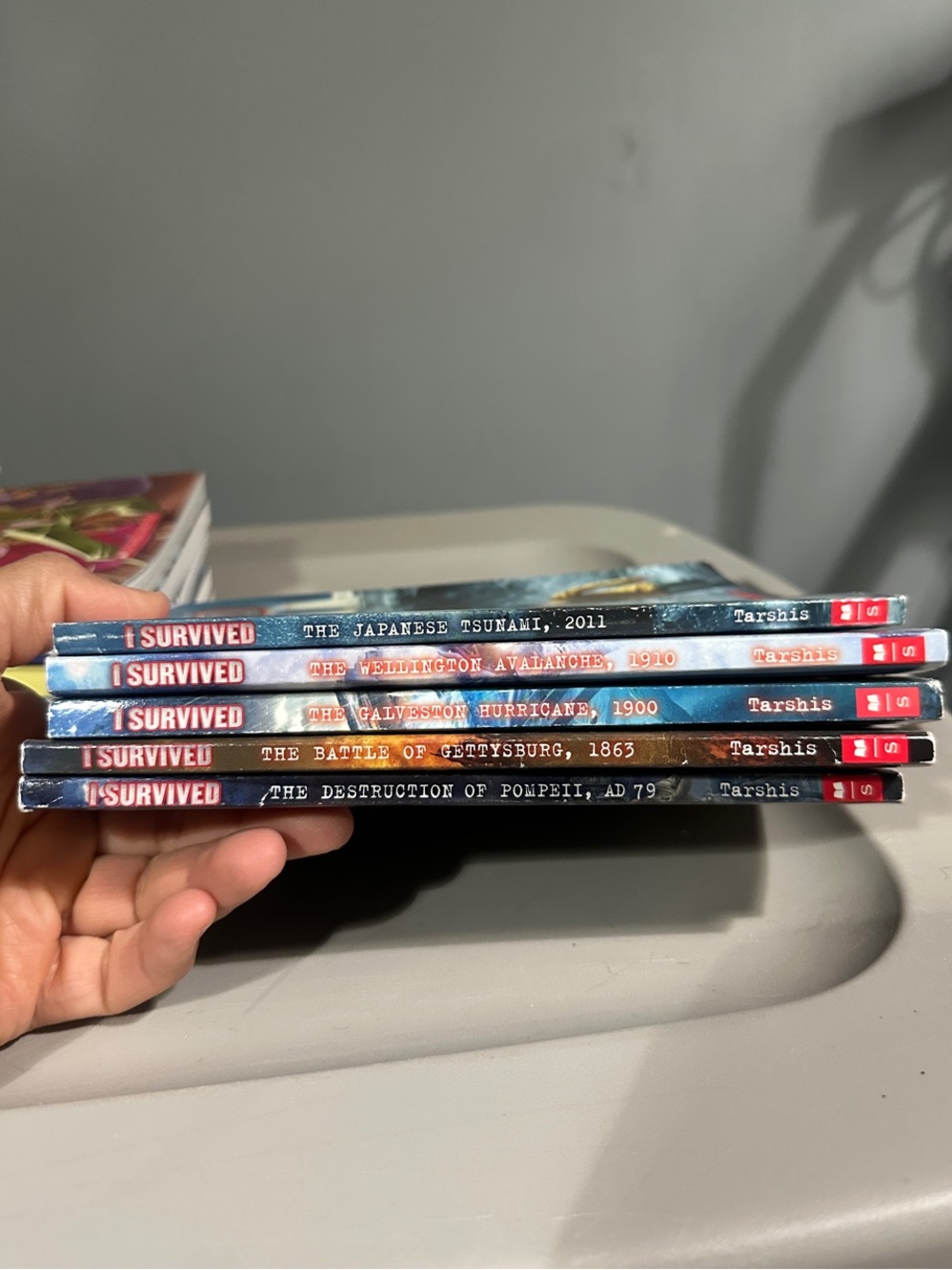 I‎ Survived Book Set - 5 chapter books Pick